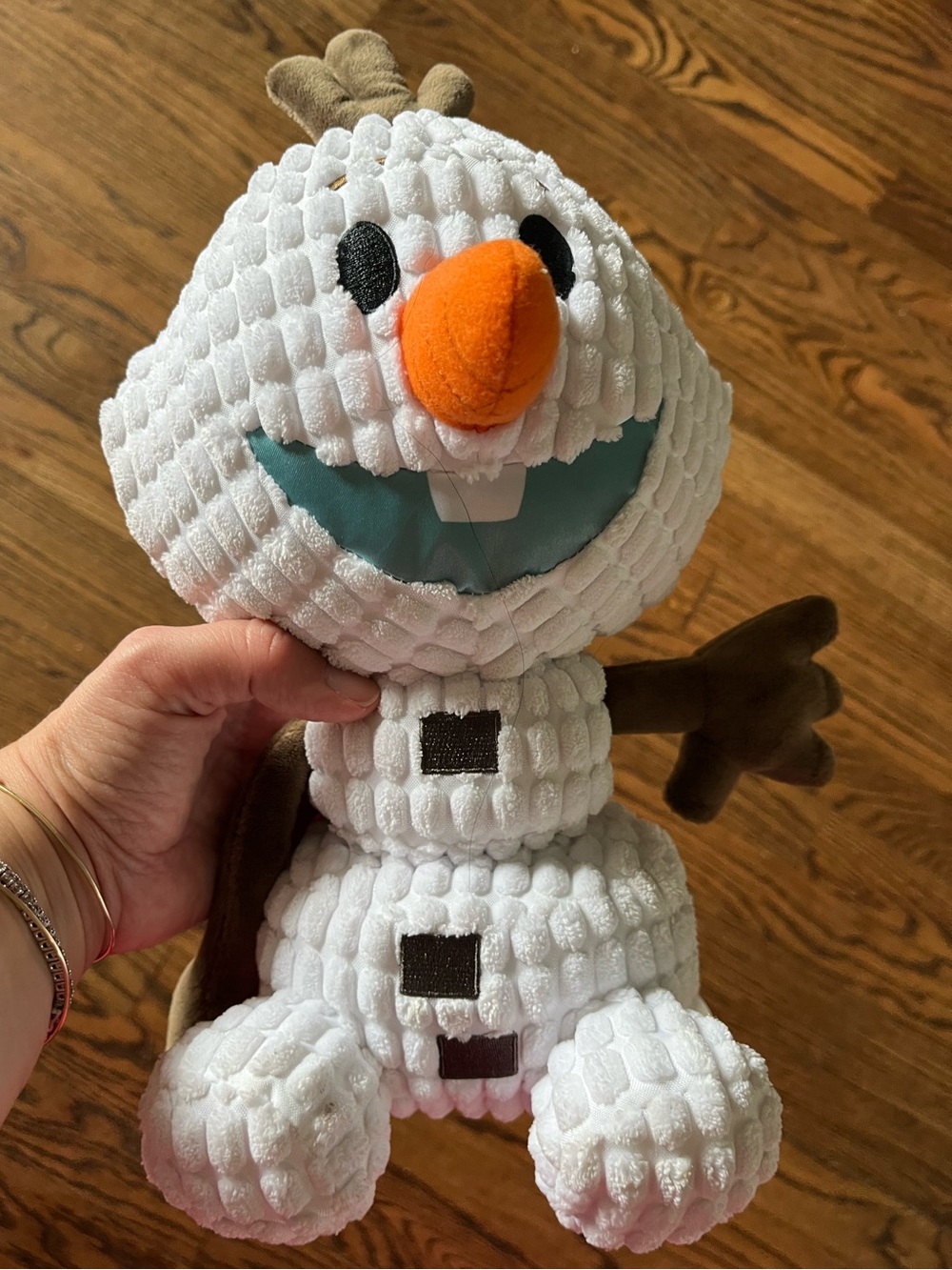 Disney Frozen Olaf Plush Toy for Infant/Toddler: twist and pull limbs